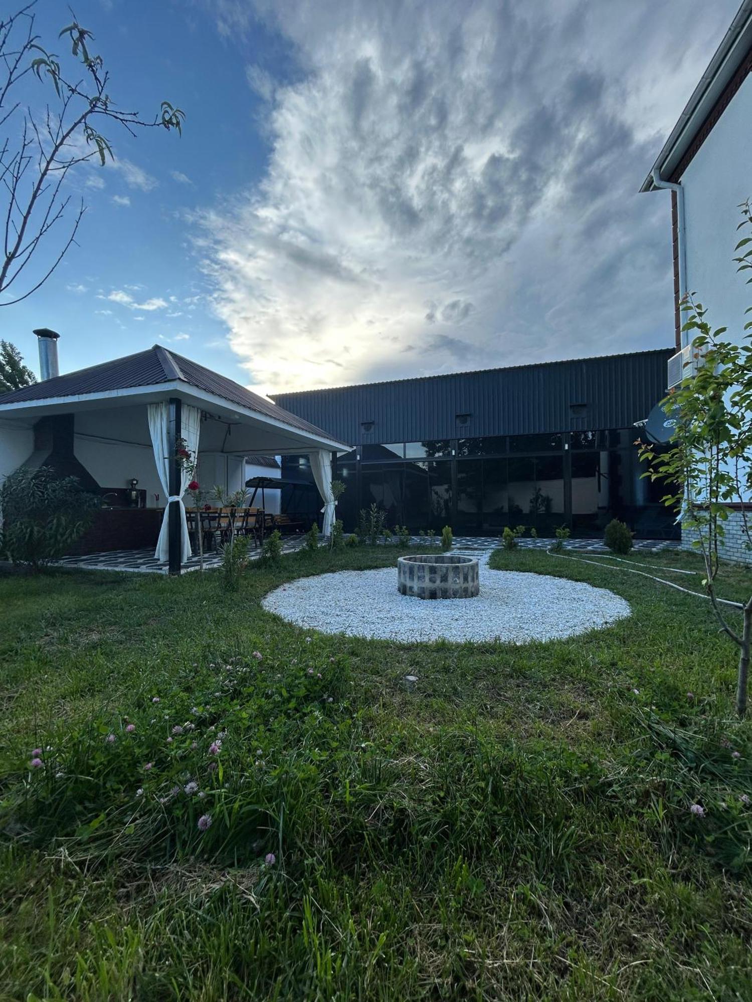 Gabala Milan Villa Exterior foto
